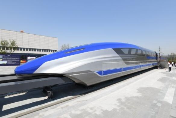 中国时速600公里高速磁浮交通系统首次亮相欧洲