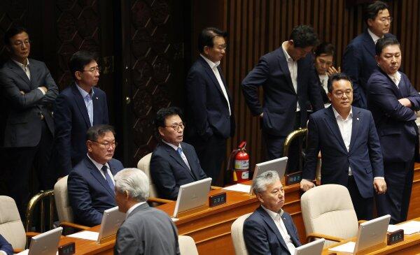 韩国在野党共同民主党国会院内领导层集体辞职