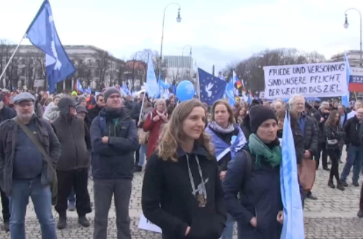 德民众游行示威 反对美西方拱火俄乌冲突
