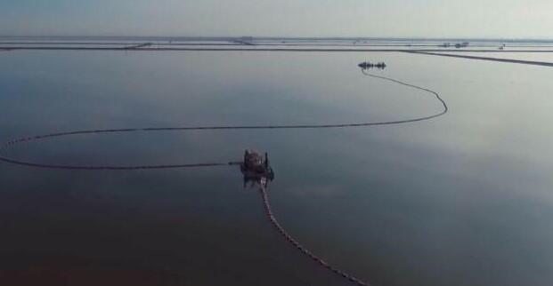 察尔汗盐湖成为国内最大钾肥生产基地