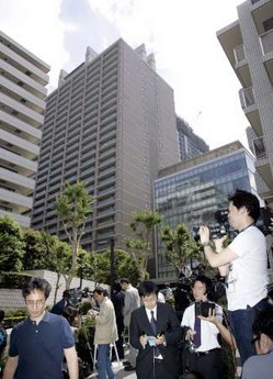 日本农林水产大臣自杀身亡涉嫌卷入财务丑闻