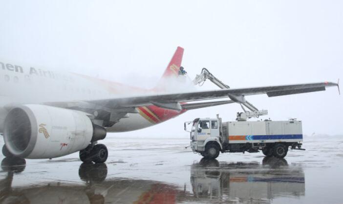 民航局对这两个飞上海的国际航班实施熔断措施
