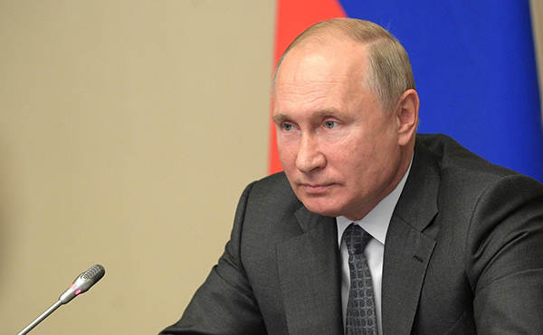 普京：俄罗斯愿向盟友和伙伴提供现代化武器