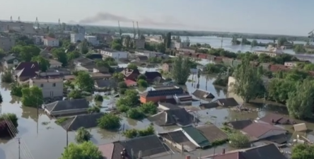 卡霍夫卡水电站大坝受损导致洪灾 超2700人疏散