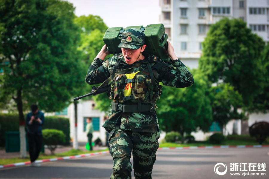燃爆武警宁波支队军事体育竞赛战味十足